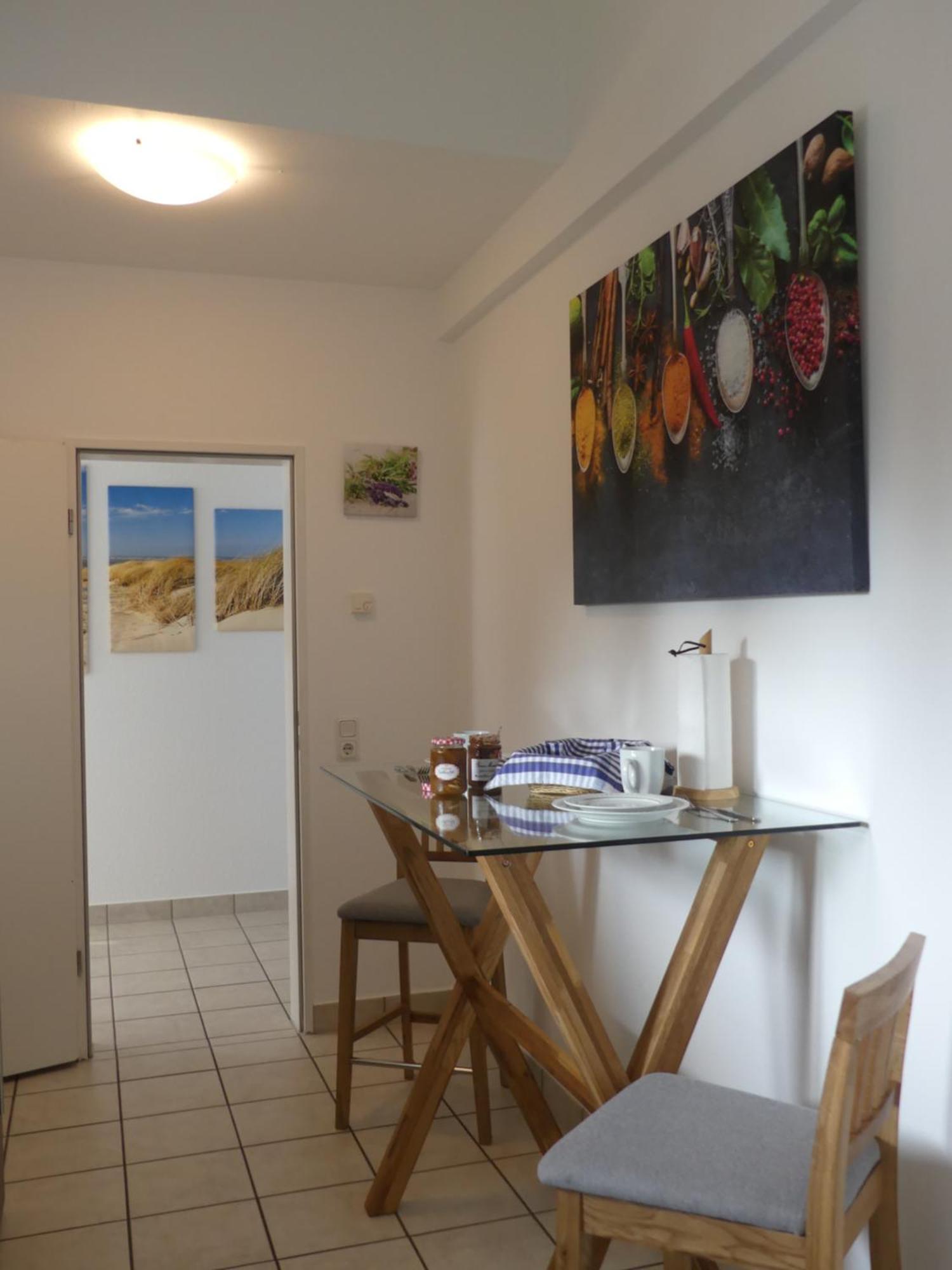 Apartment-Koeln-Bonn, Ihr Zuhause Auf Zeit. Wesseling Buitenkant foto