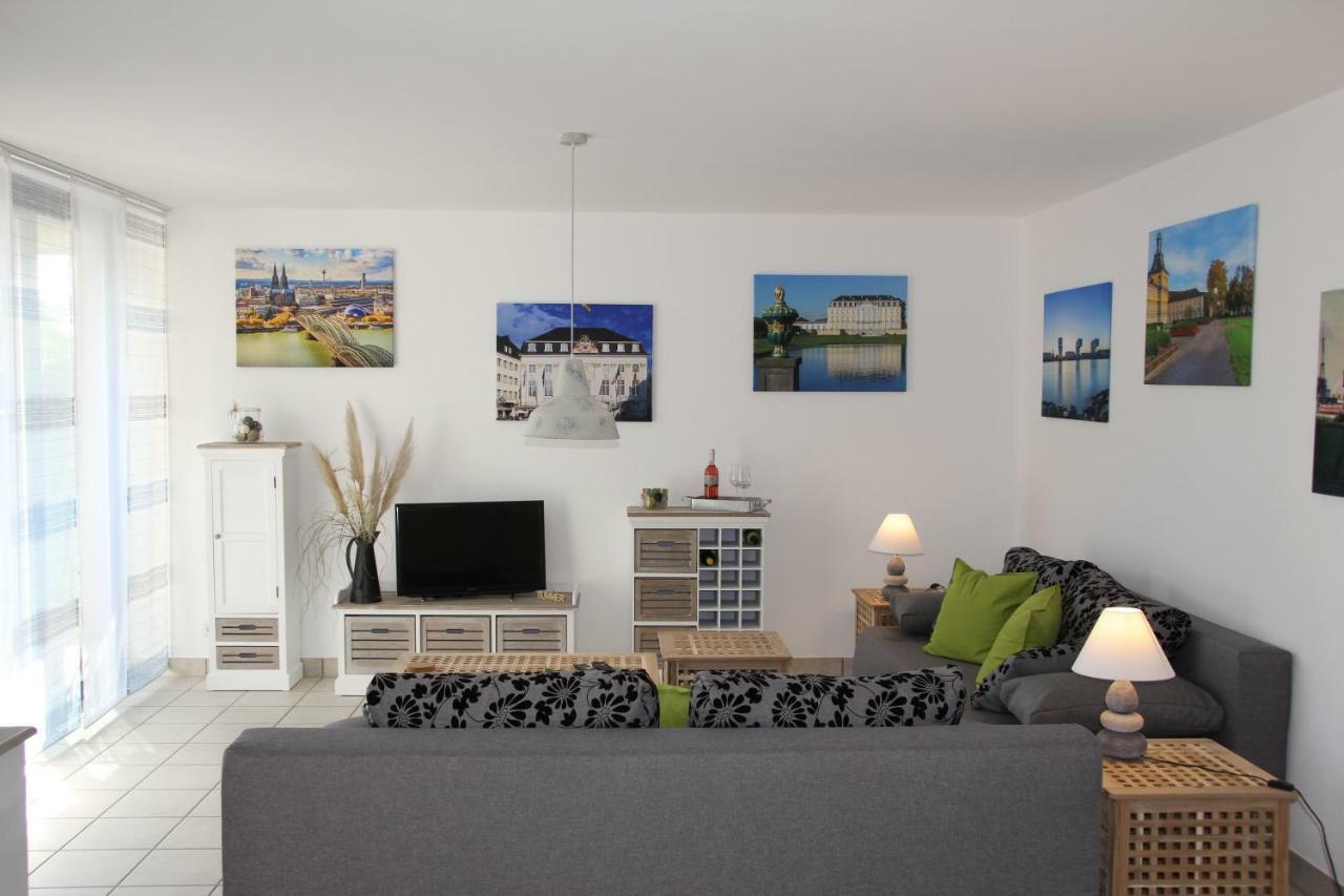 Apartment-Koeln-Bonn, Ihr Zuhause Auf Zeit. Wesseling Buitenkant foto