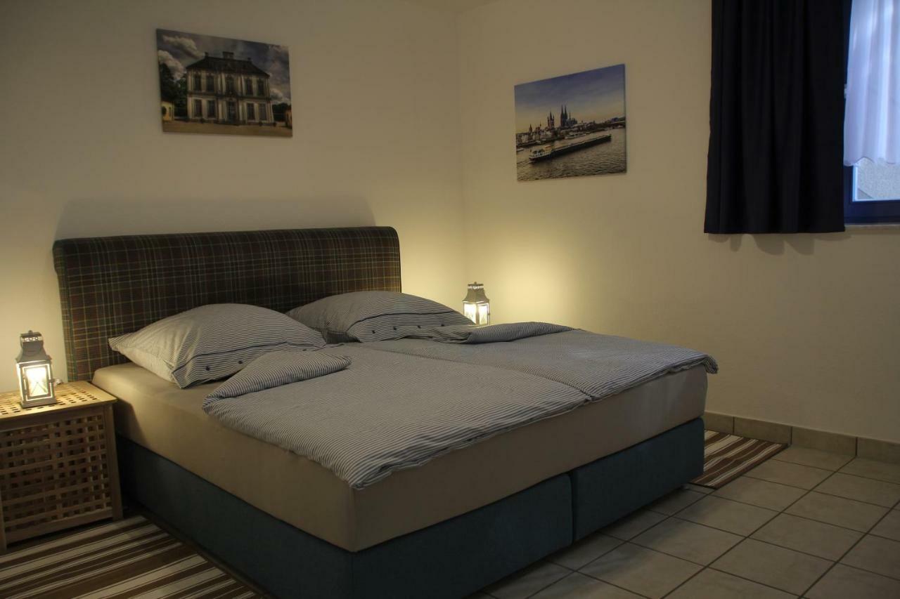 Apartment-Koeln-Bonn, Ihr Zuhause Auf Zeit. Wesseling Buitenkant foto